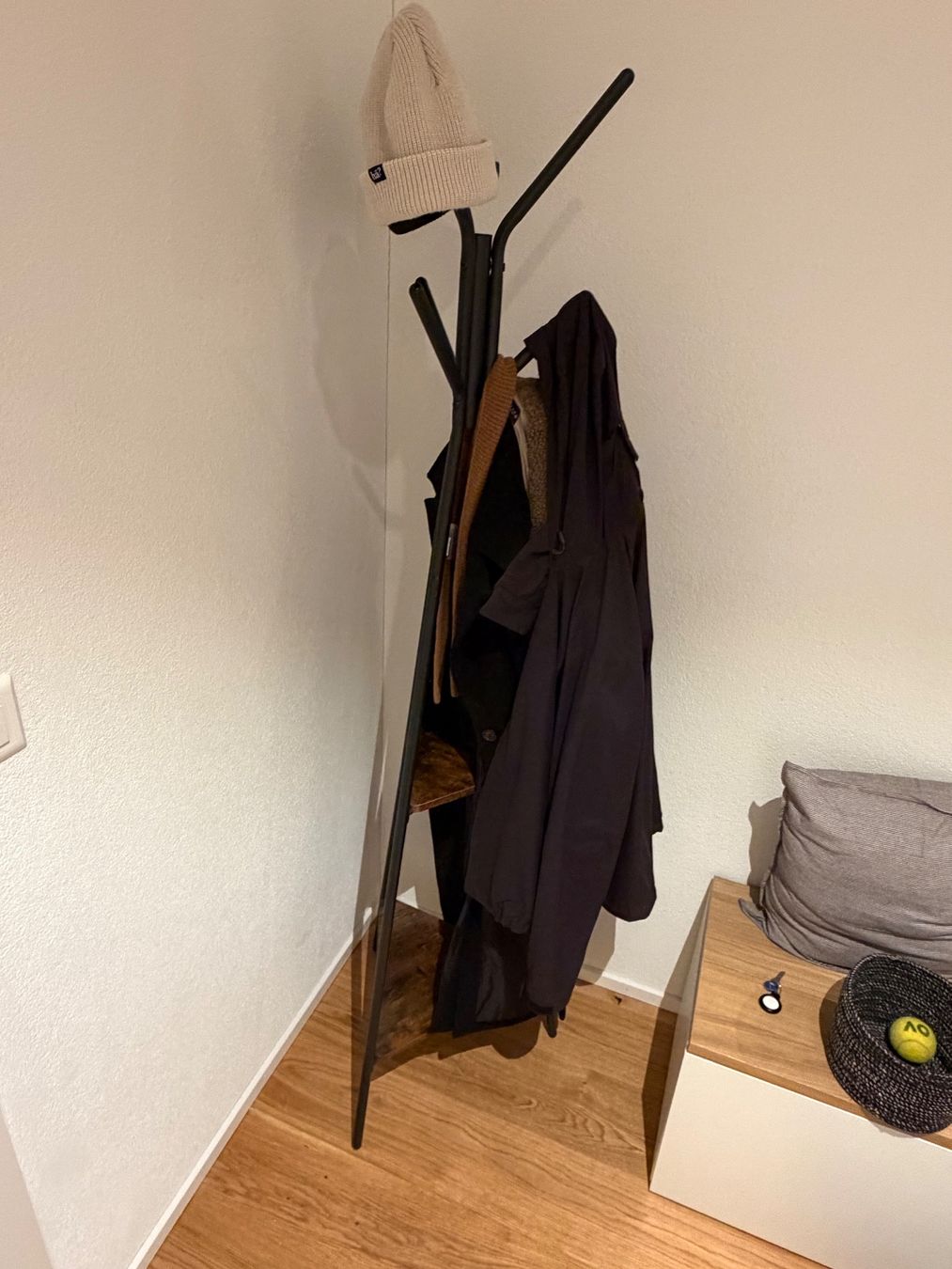 Guardaroba: Kleiderständer – Usato da Sins venduto da pelati98