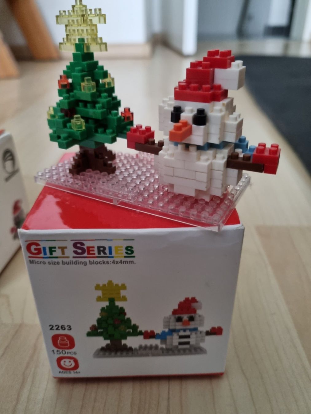 Lego Giocattoli: Micro Bricks Weihnachtssammlung – Usato da Würenlos venduto da Nigginiggi 1
