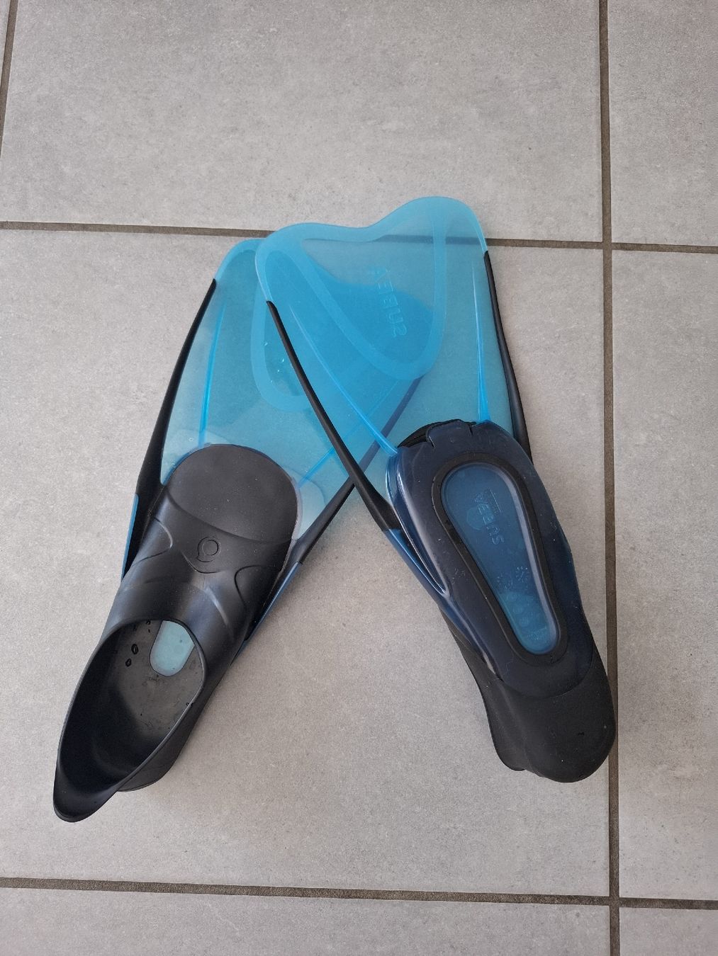 Decathlon Palmes, Masques & Tubas: Palmes Subea – D'occasion à Tavannes par Jessica28