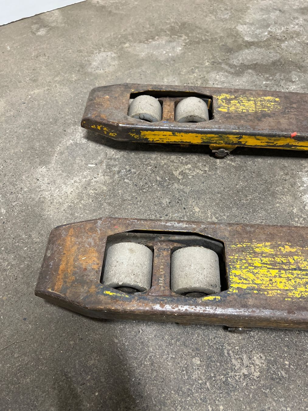 Carrelli elevatori e a forche: Palettenrolli – Usato da Wängi venduto da Hug-9545 4