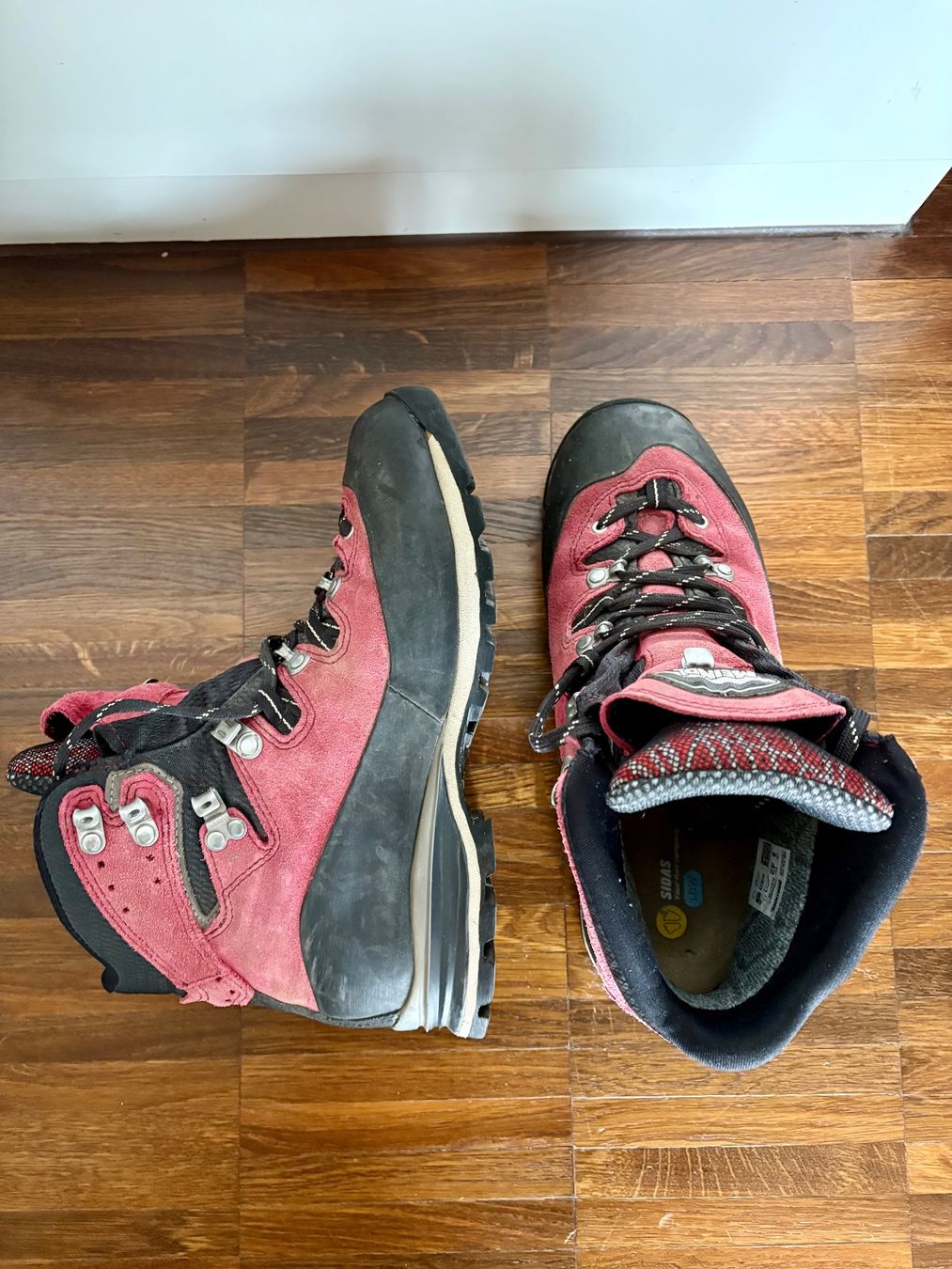 Meindl Herrenschuhe: MEINDL Wanderschuhe – Gebraucht aus Winterthur von lad_dqz8 6