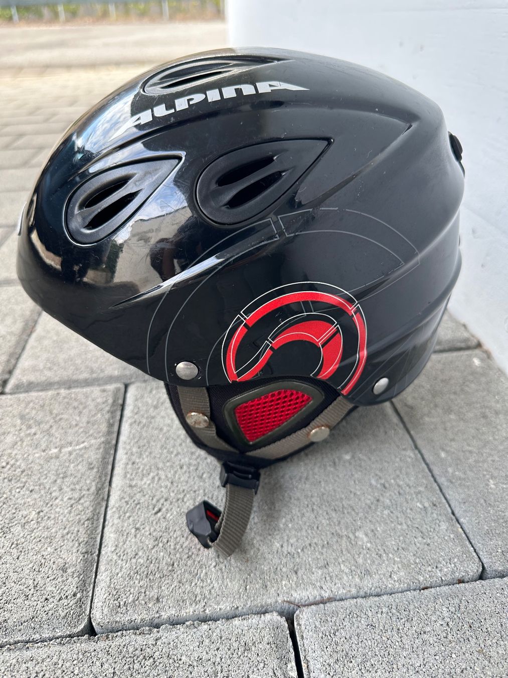 Caschi: Casque de ski Alpina, 54-57 cm – Usato da St-Gingolph venduto da GoldenKeys 1