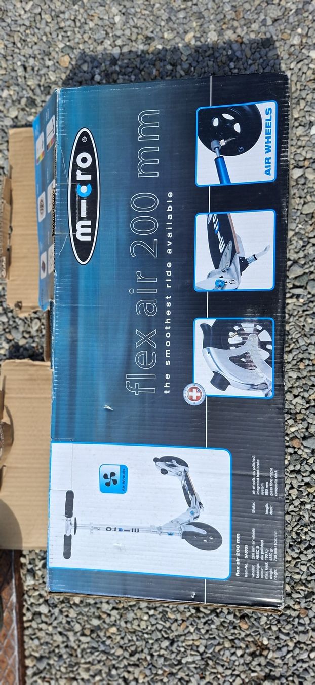 Micro Kickboard: Trotinette Micro  – D'occasion à Basel par sis_h6jg 3