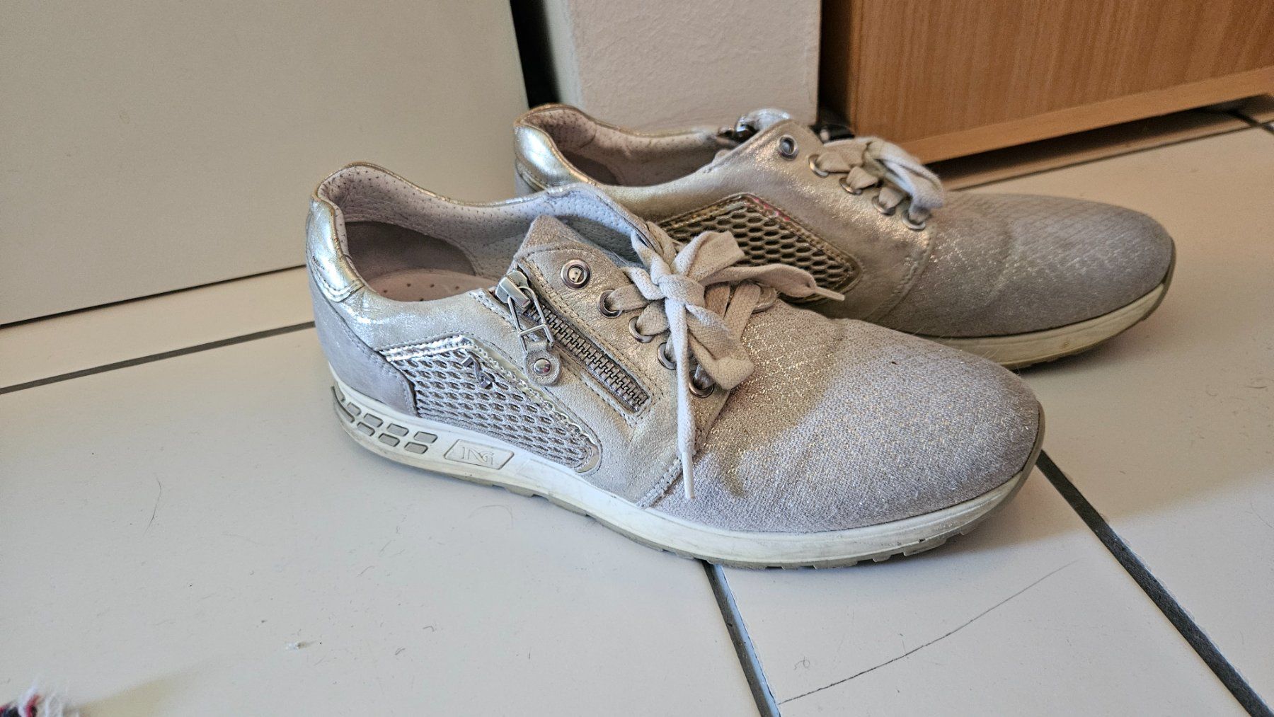Scarpe da donna: Scarpe Nero giardini n.39 – Usato da Melano venduto da H-Sara 1