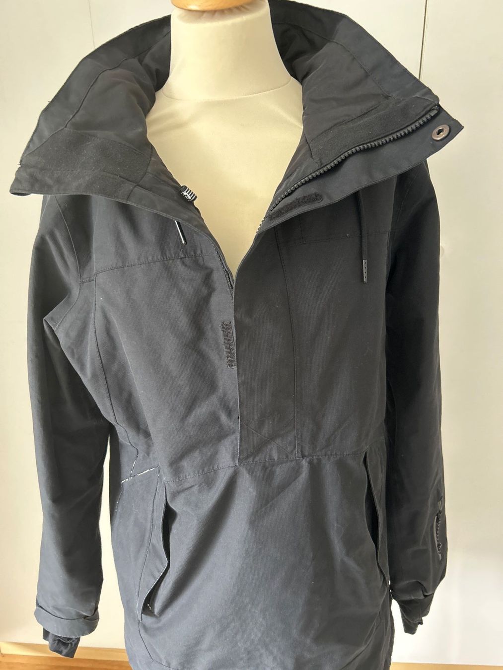 Volcom Giacche: Snowboard Jacke  Volcom Gr M Gore Tex – Usato da Feuerthalen venduto da Anna_Swift 1