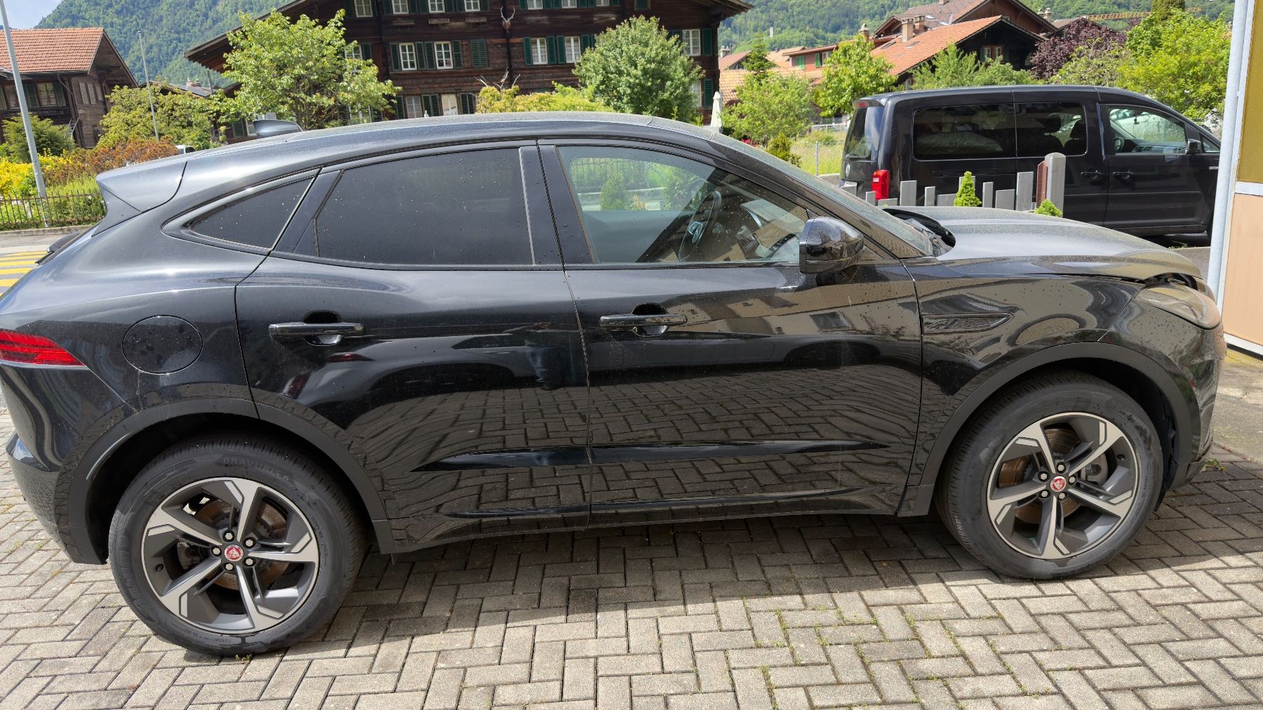 Jaguar Autos: JAGUAR E-Pace I3 PHEVE P300e R-Dynamic – D'occasion à Matten b. Interl par rob_d5pb 8
