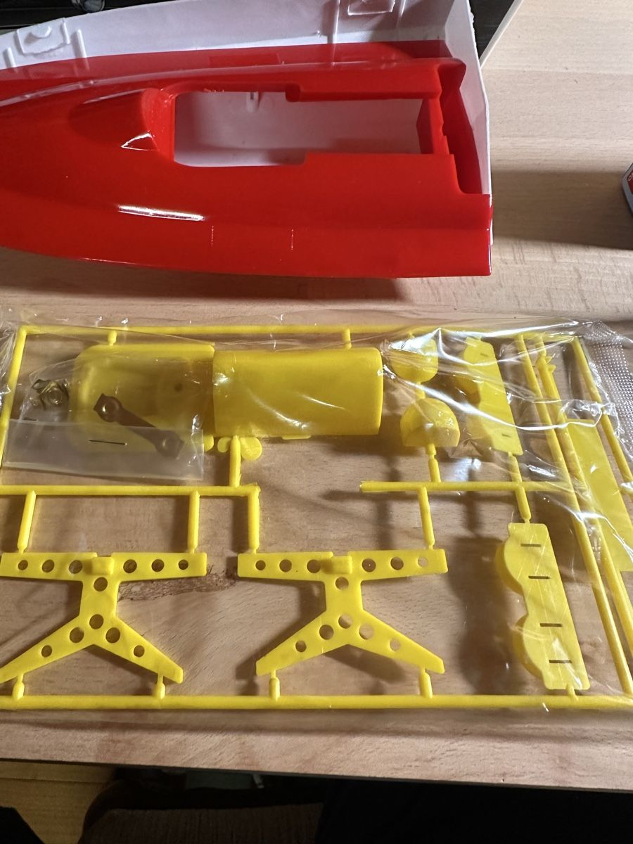 Modellbausätze & Standmodelle: Modellbau Set Rennboot Silver Bullet OVP Retro 80er – Neu (gemäss Beschreibung) aus Jona von Michi8645 6