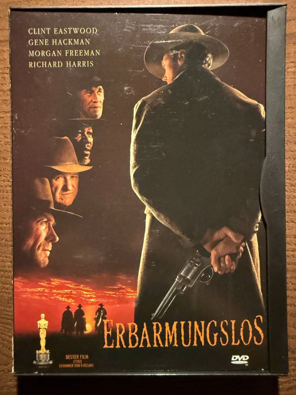 Alle DVDs: Erbarmungslos – Gebraucht aus Zürich von FilmFreunde