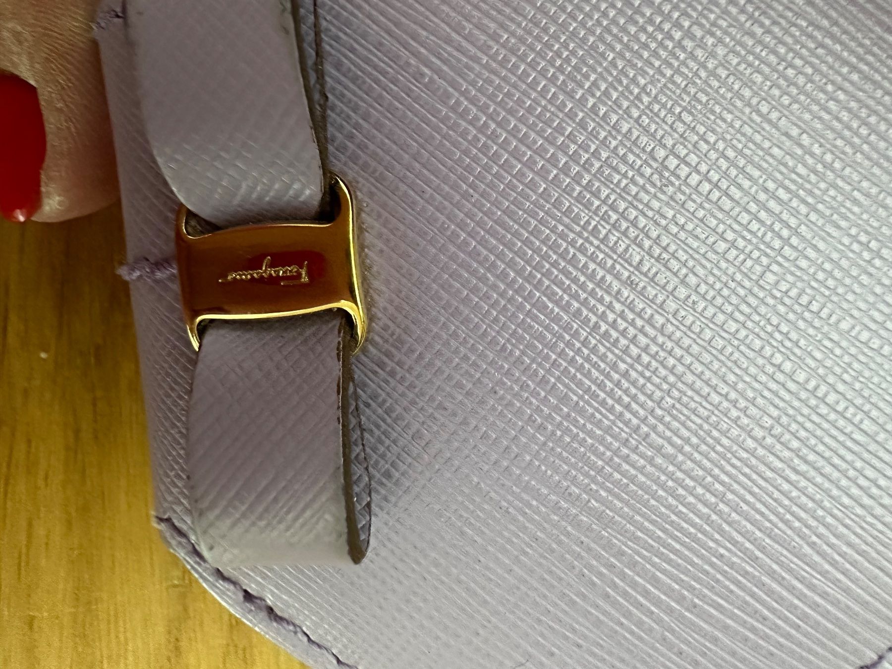 Salvatore Ferragamo Portamonete: Salvatore Ferragamo Coin Purse – Usato da Glattbrugg venduto da A.S.90 1