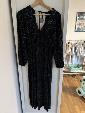 Schickes Sommerkleid mit Pünktchen, Grösse S/M!