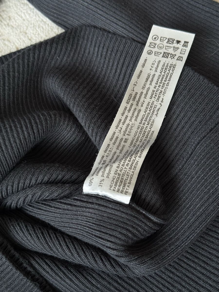 Zara Top: Zara Geripptes Langarm-Top Gr. M – Usato da Zürich venduto da di_archive 3