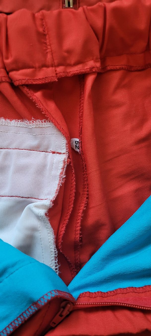 Adidas Costumes, combinaisons de sport et fonctionnelles: Retro Adiddas Jogging Anzug – D'occasion à Kreuzlingen par cgu_kmr6 1
