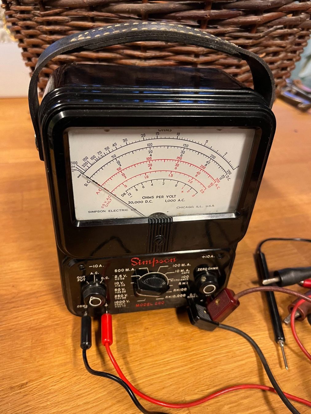 Misurare: Simpson Electric Model 260 Ohm Multi-Meter – Usato da Laufen venduto da Nuria44 4
