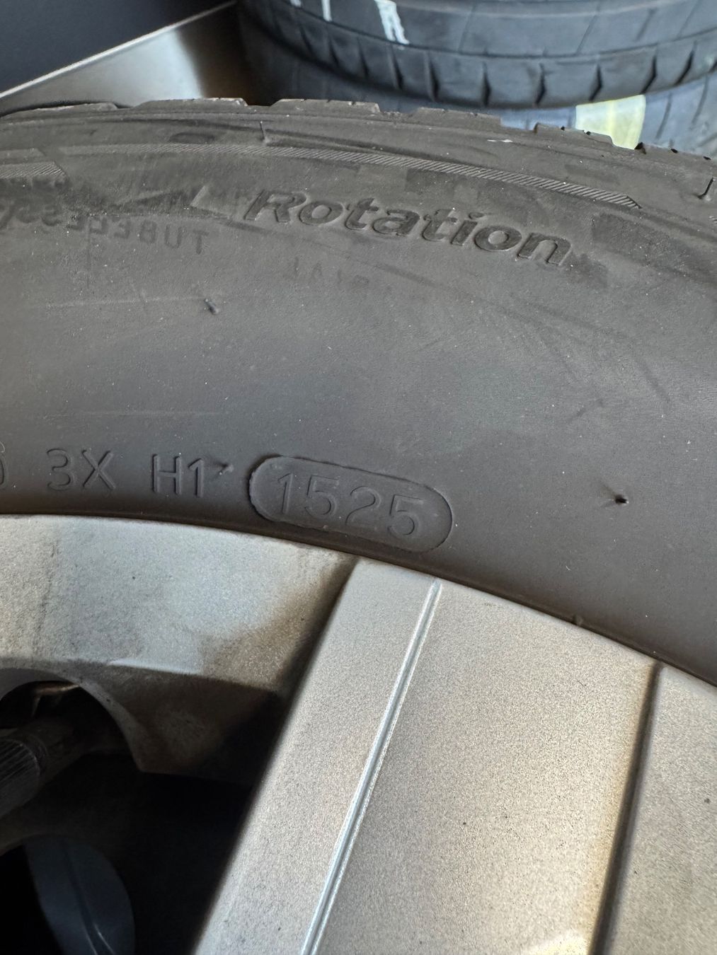 Volkswagen Pneumatici & Ruote complete: VW Tiguan Winterkompletträder – Usato da Schlieren venduto da S2K 3