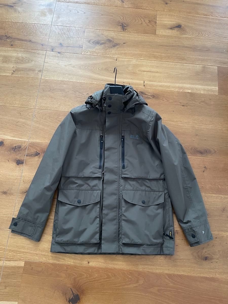 Jack Wolfskin Giacche: Regenjacke Jack Wolfskin L – Usato da Oberengstringen venduto da georgefischer2007