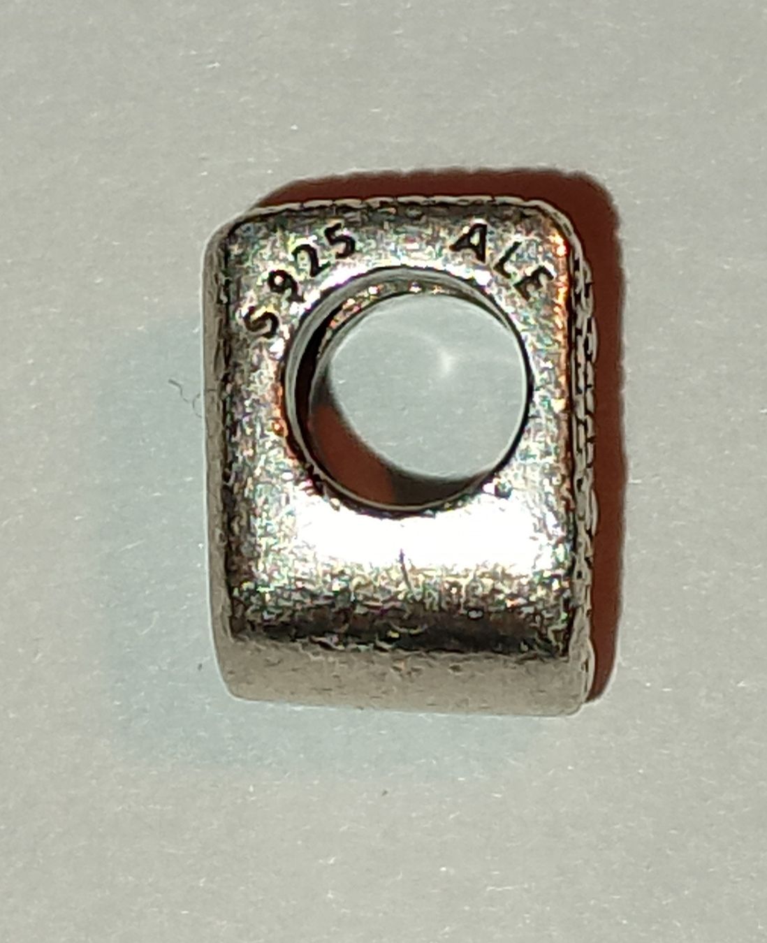 Pandora Ciondoli: Pandora Charm Buchstabe U  – Usato da Therwil venduto da col_m6rx 1