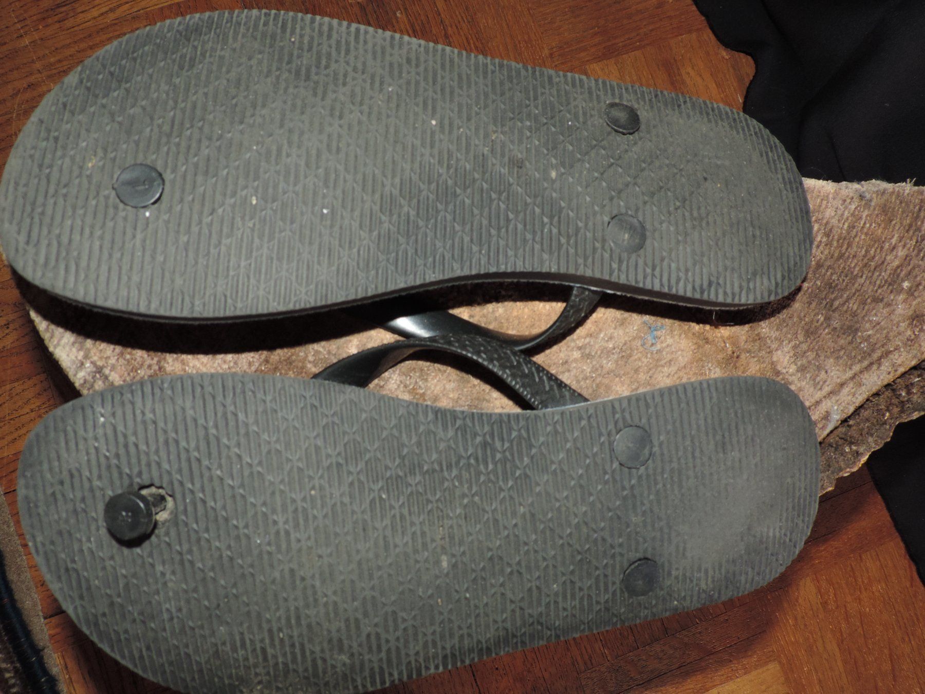 Herrenschuhe: tong noir Ningaloo Reef – Gebraucht aus Genève von Axelle333 6