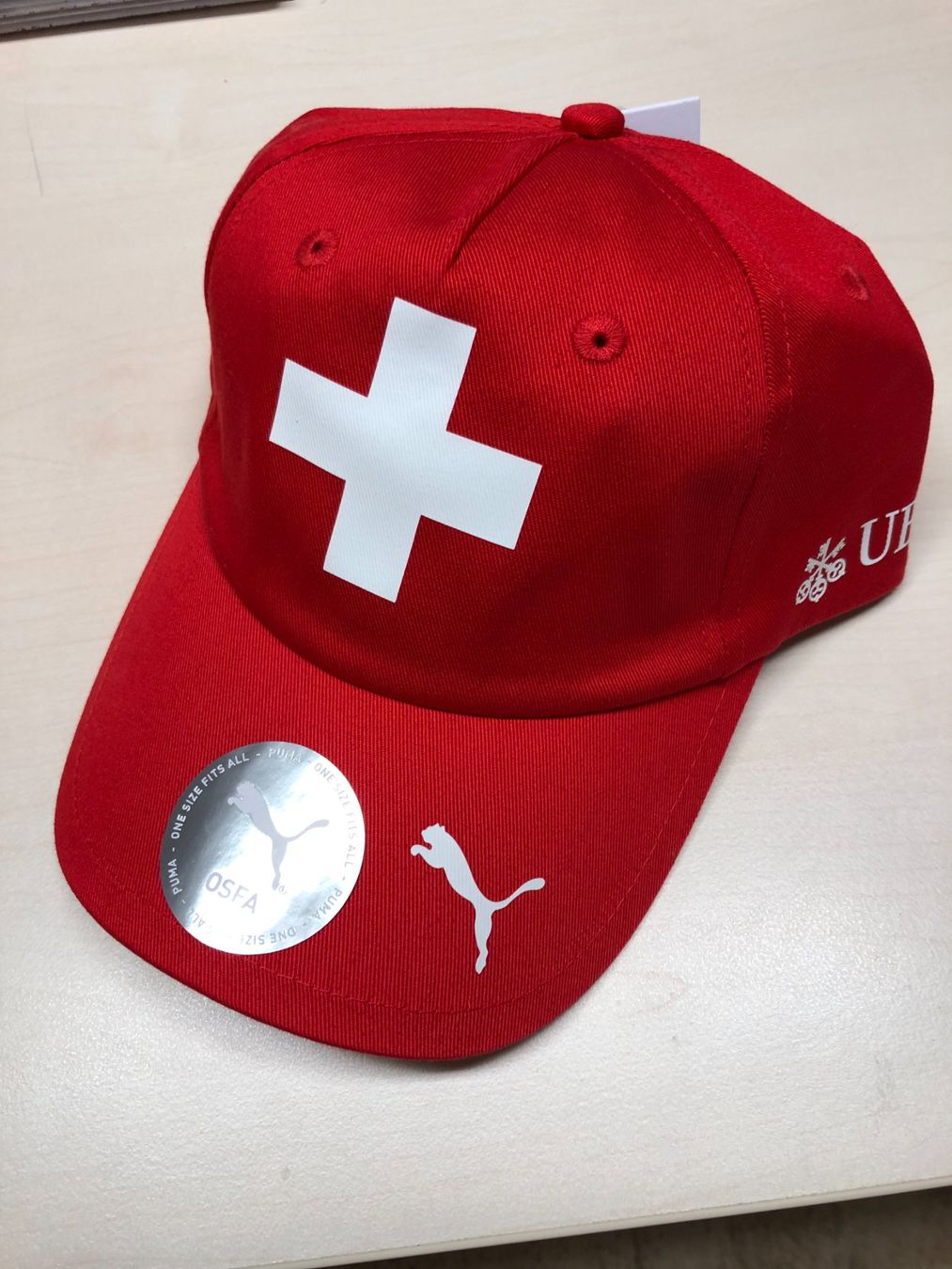 Puma Altro in  Abbigliamento & Accessori: OSFA UBS Cape Puma – Nuovo e nell'imballaggio originale da Erlen venduto da astra2013
