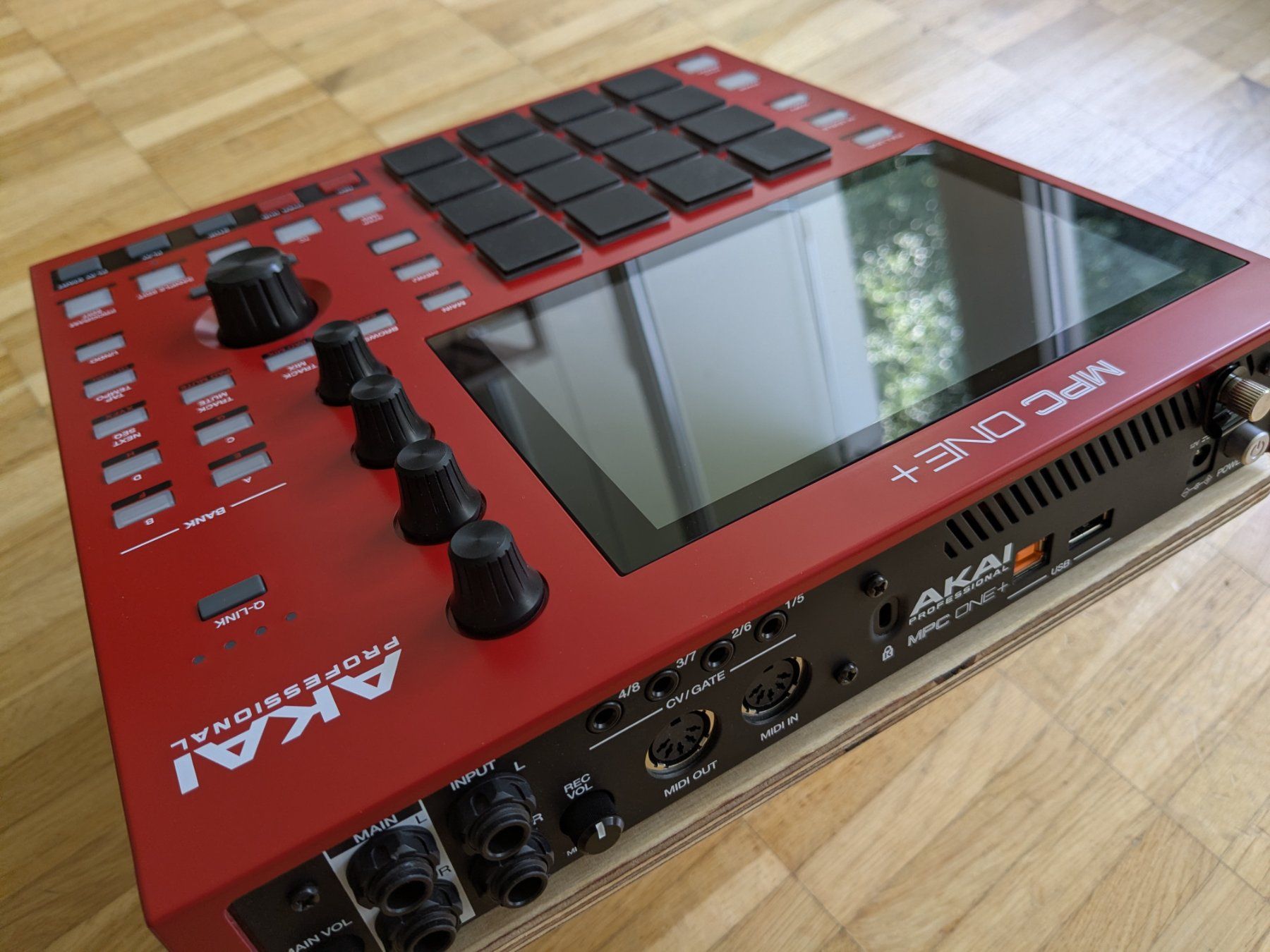 Akai Instruments de musique: MPC1+ – D'occasion à Luzern par cha_wld8 2