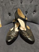 chaussures noires Alpina T.38 tout cuir !