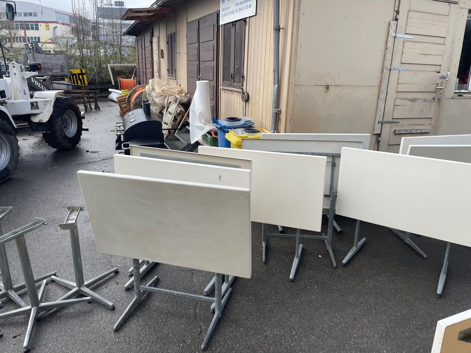 Set di tavolo e panche: TOTAL LIQUIDATION Tischset für Terrasse – Usato da Dietikon venduto da dia_xjk6