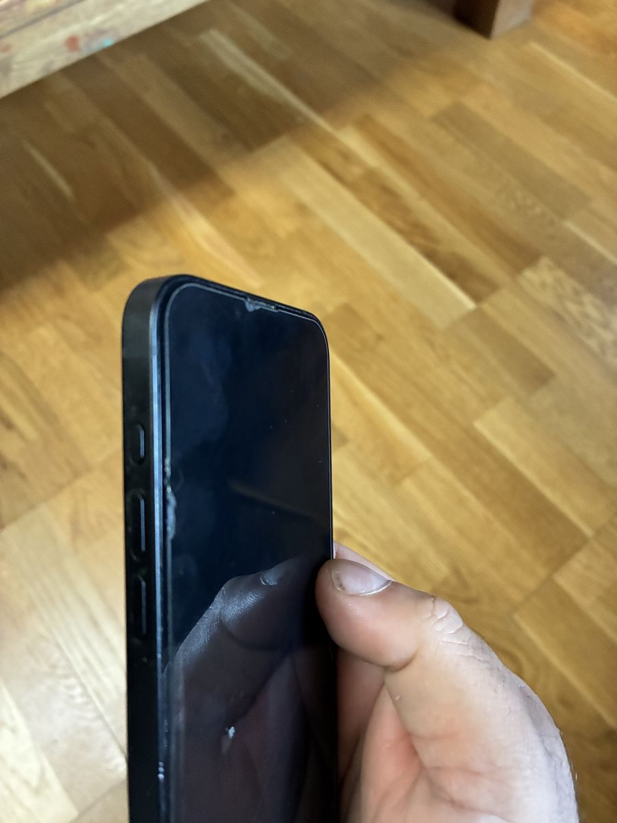 Apple Telefoni cellulari / Smartphones: Apple iPhone 16e Schwarz 128GB gebraucht – Usato da Radelfingen venduto da The65KurixMen 1