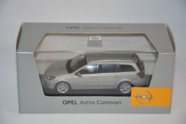 Opel Astra Caravan, 1:43