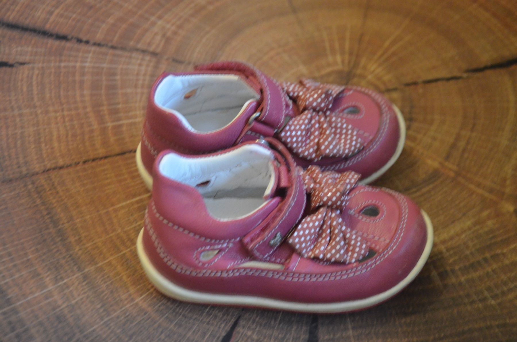 Scarpe per ragazze: NO 20 – Usato da Chiasso venduto da Dolly015