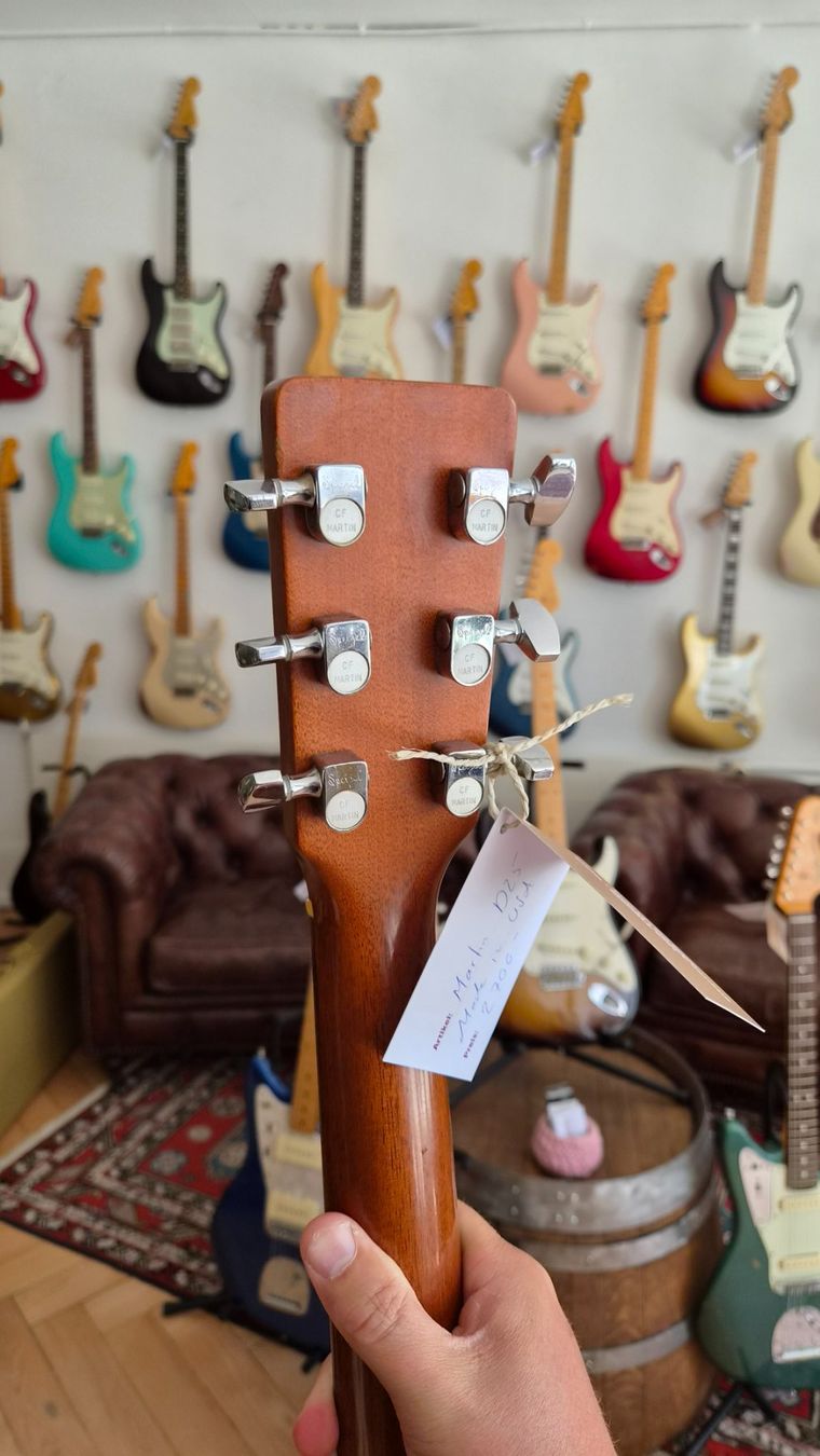 Martin & Co. Strumenti musicali: Martin D25 1982 All Koa – Usato da pieterlen venduto da AntonelloGuitars 3