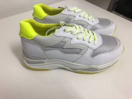 Neu Eingetroffen: Neue Sneakers von Tom Tailor