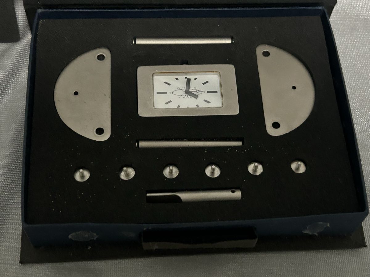Montres: ***Uhr Bausatz***Saab – D'occasion à Winterthur par stella67 2