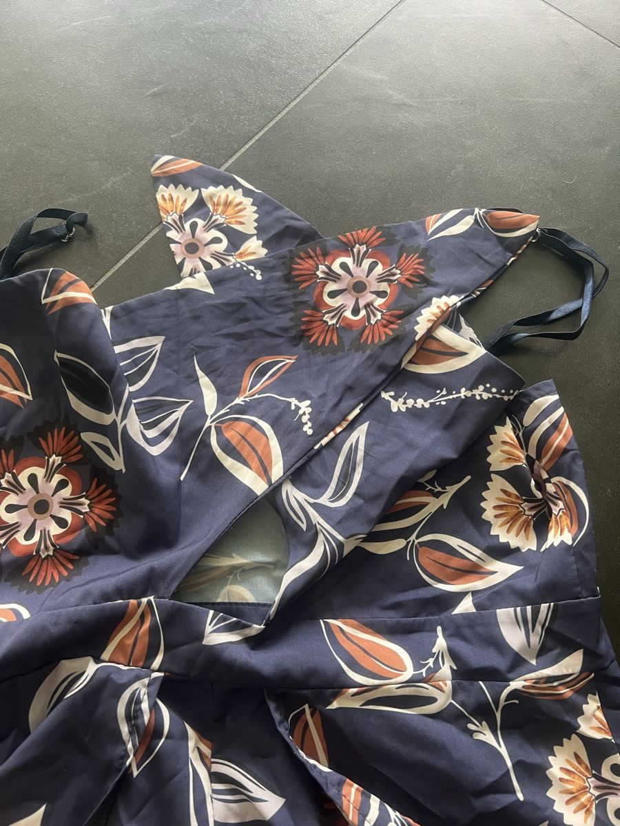 Jumpsuits: Blue Sand Jumpsuit mit Blumenmuster, Grösse S – Neu (gemäss Beschreibung) aus Bilten von and_6hjn 4