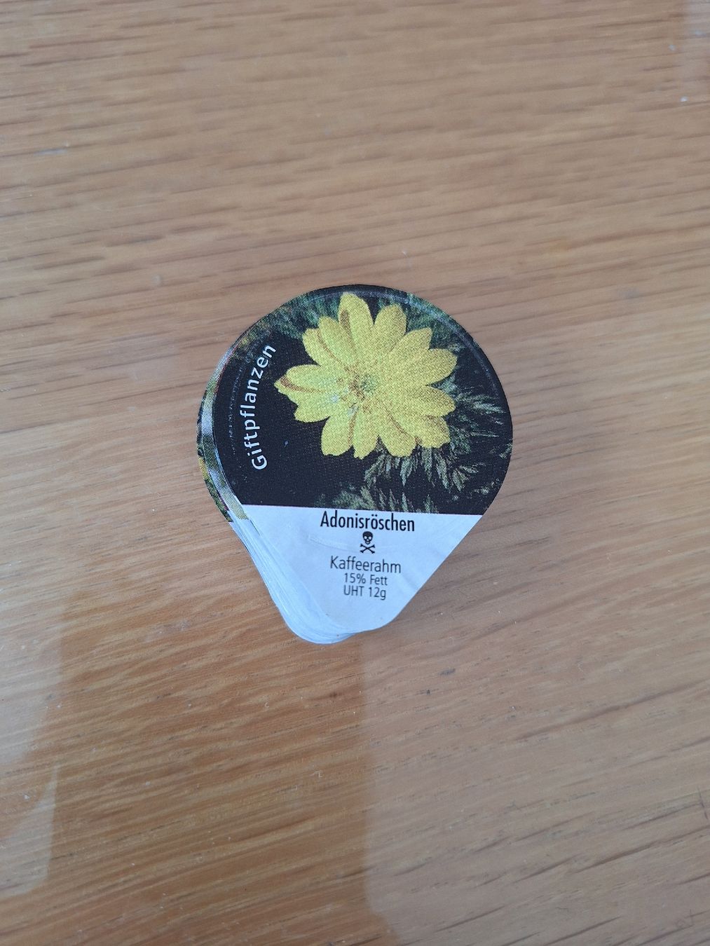Kaffeerahmdeckel: Kaffeerahmdeckeli Serie 8.114 – Gebraucht aus Wanzwil von chlinih93