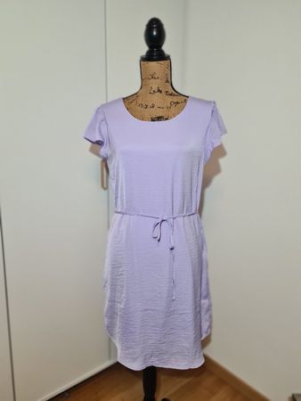 Vila Sommerkleid Flieder Spitze Gr. M Elegant