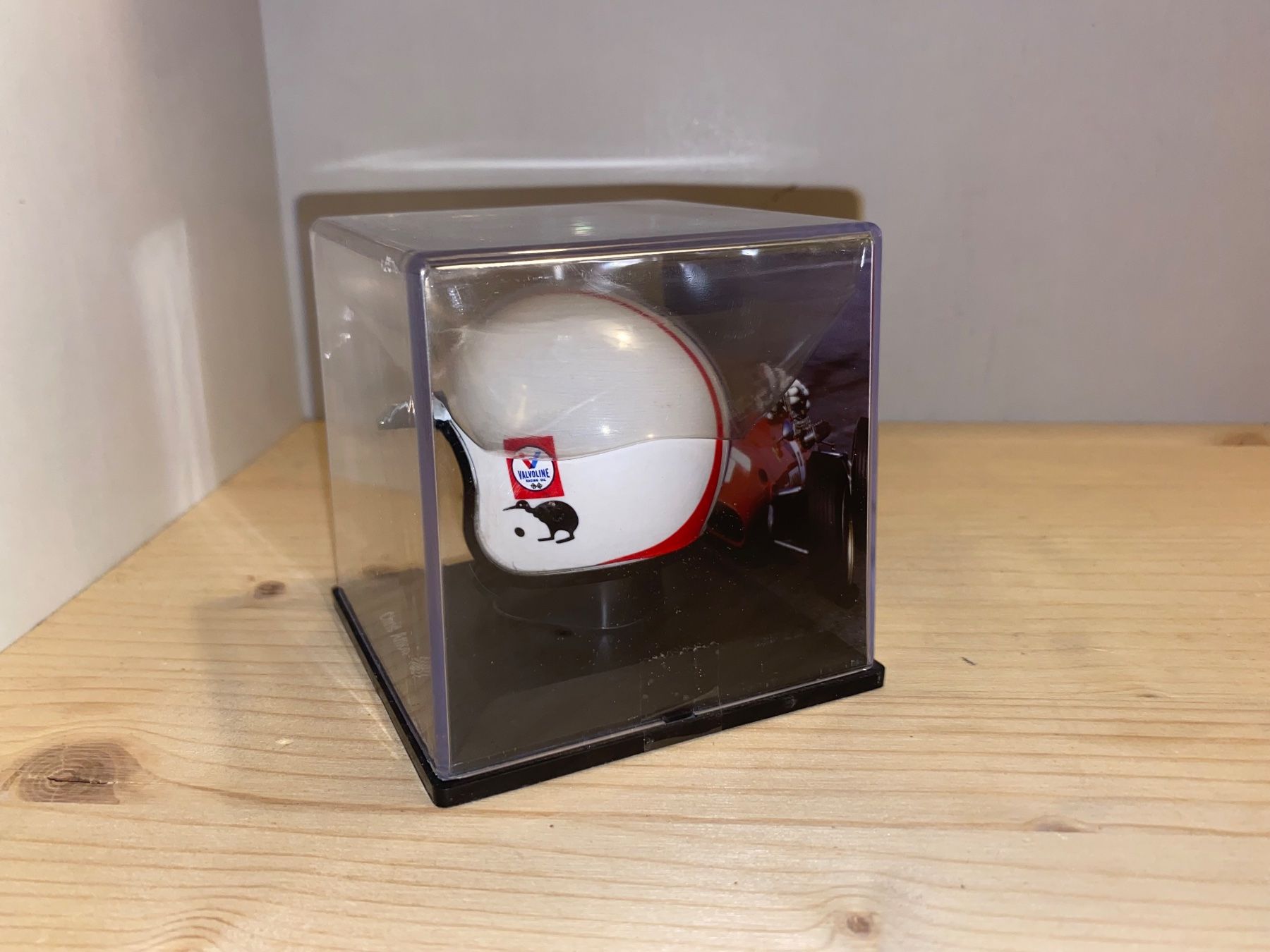 Ferrari Modellini d'auto: Ferrari Helm 1/5 Chris Amon 1967 – Nuovo (secondo la descrizione) da Wohlen AG venduto da PrivatSammlung 2