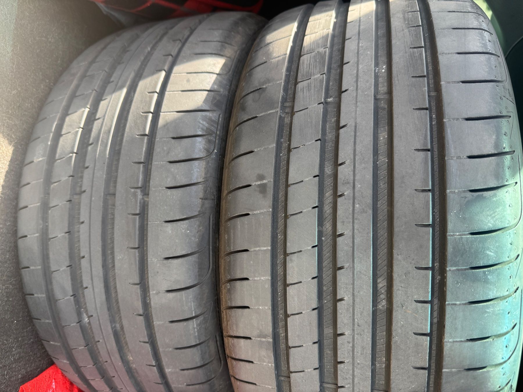 Goodyear Pneus & Roues: 245/40R18 – D'occasion à Widen par Dinero02