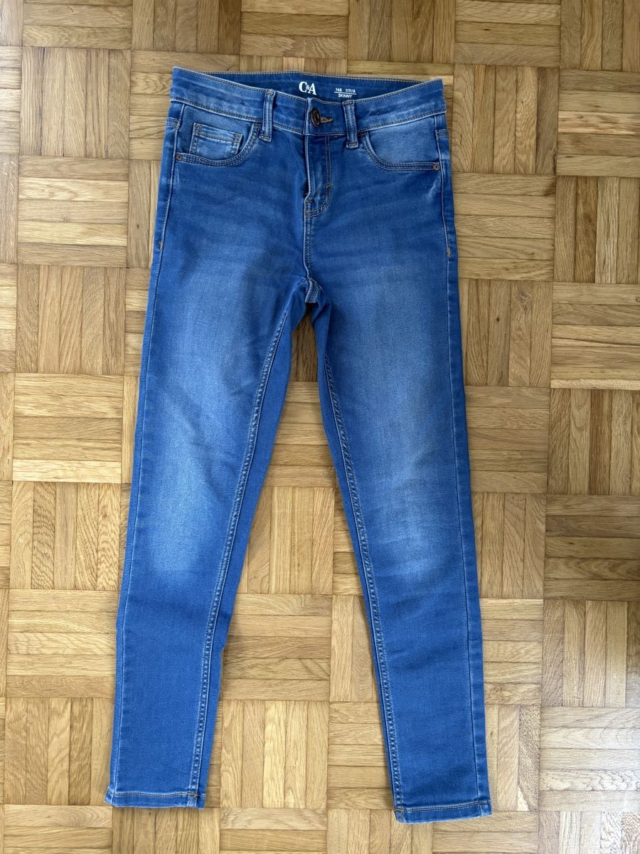 C&A Pantaloni: Jeans skinny 146 – Usato da Bernex venduto da mar_82vn