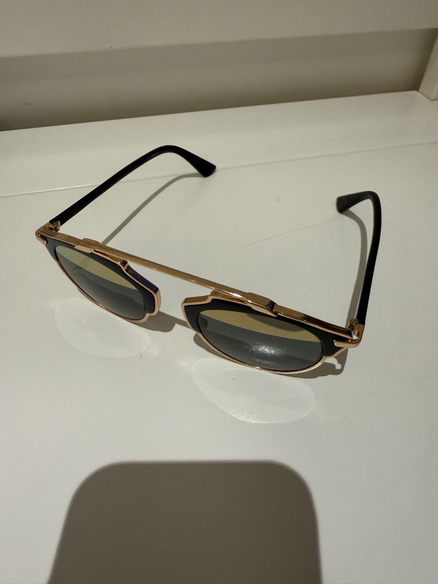 Dior Occhiali & Lenti: Dior so real sunglasses navy+rosegold – Nuovo (secondo la descrizione) da Küsnacht ZH venduto da theatorp 1