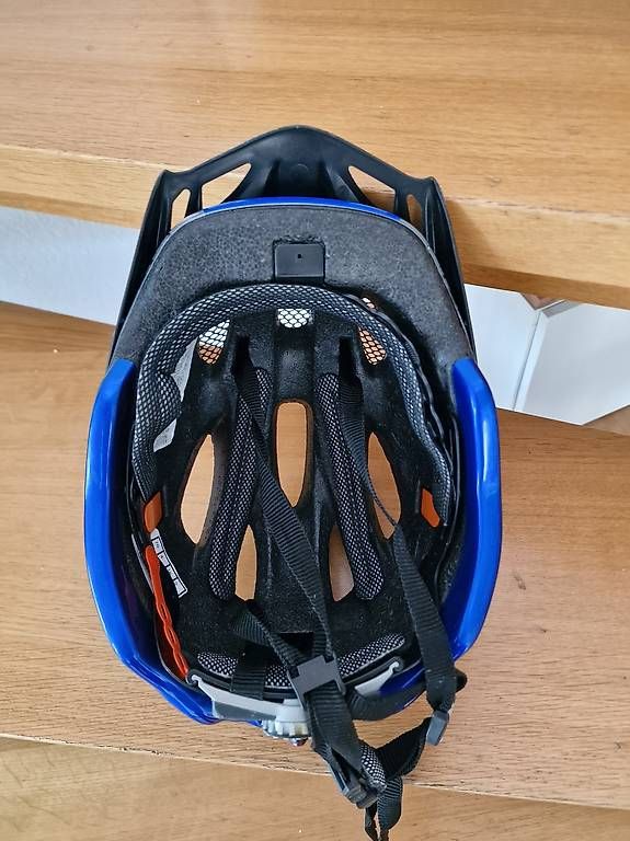 Caschi: Velohelm Gr. 52 - 58 cm – Usato da Zürich venduto da Mary_care1 1