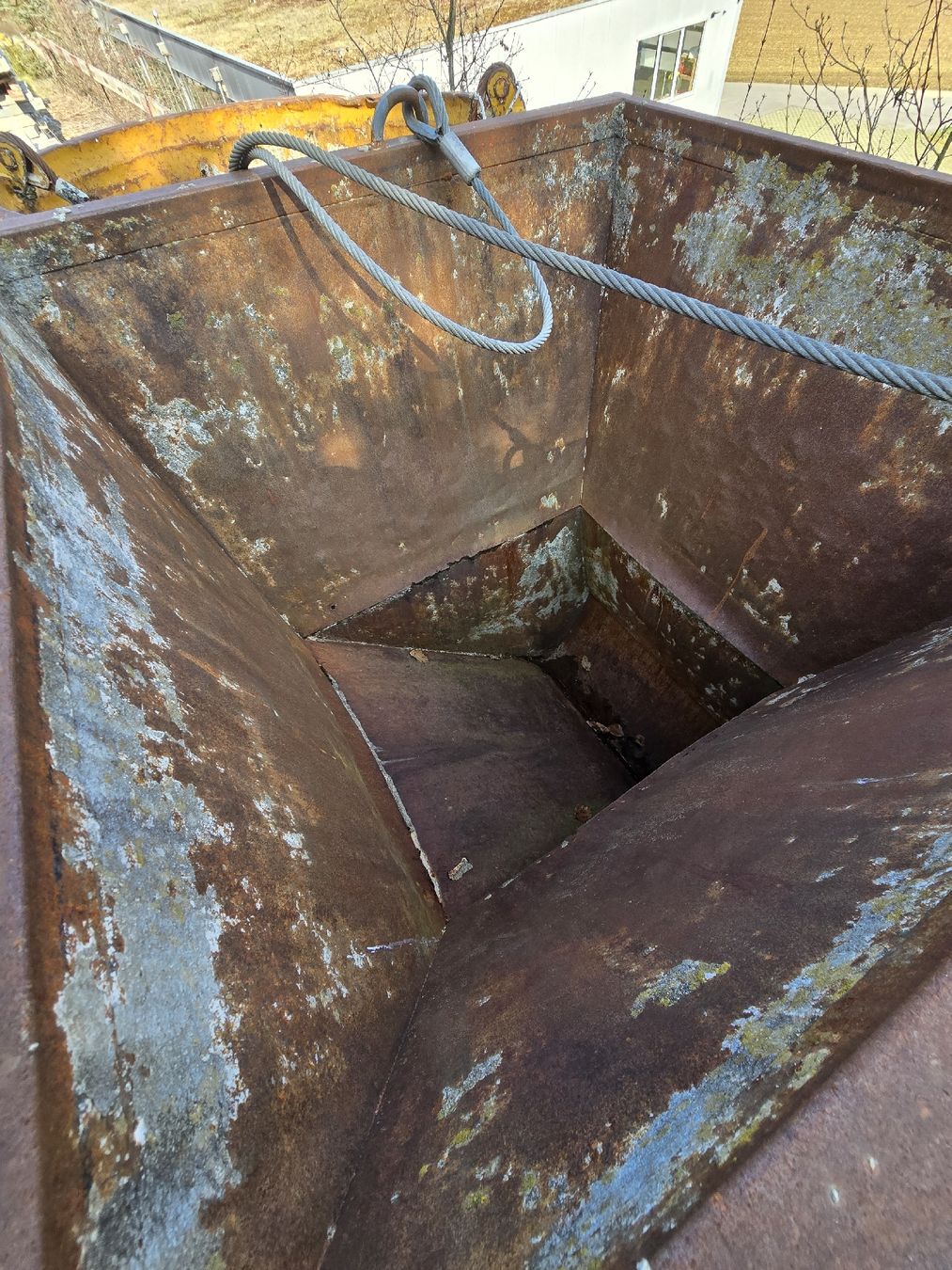 Contenitori edile: Betonsilo Betonkübel – Usato da Arni BE venduto da bomba15 1
