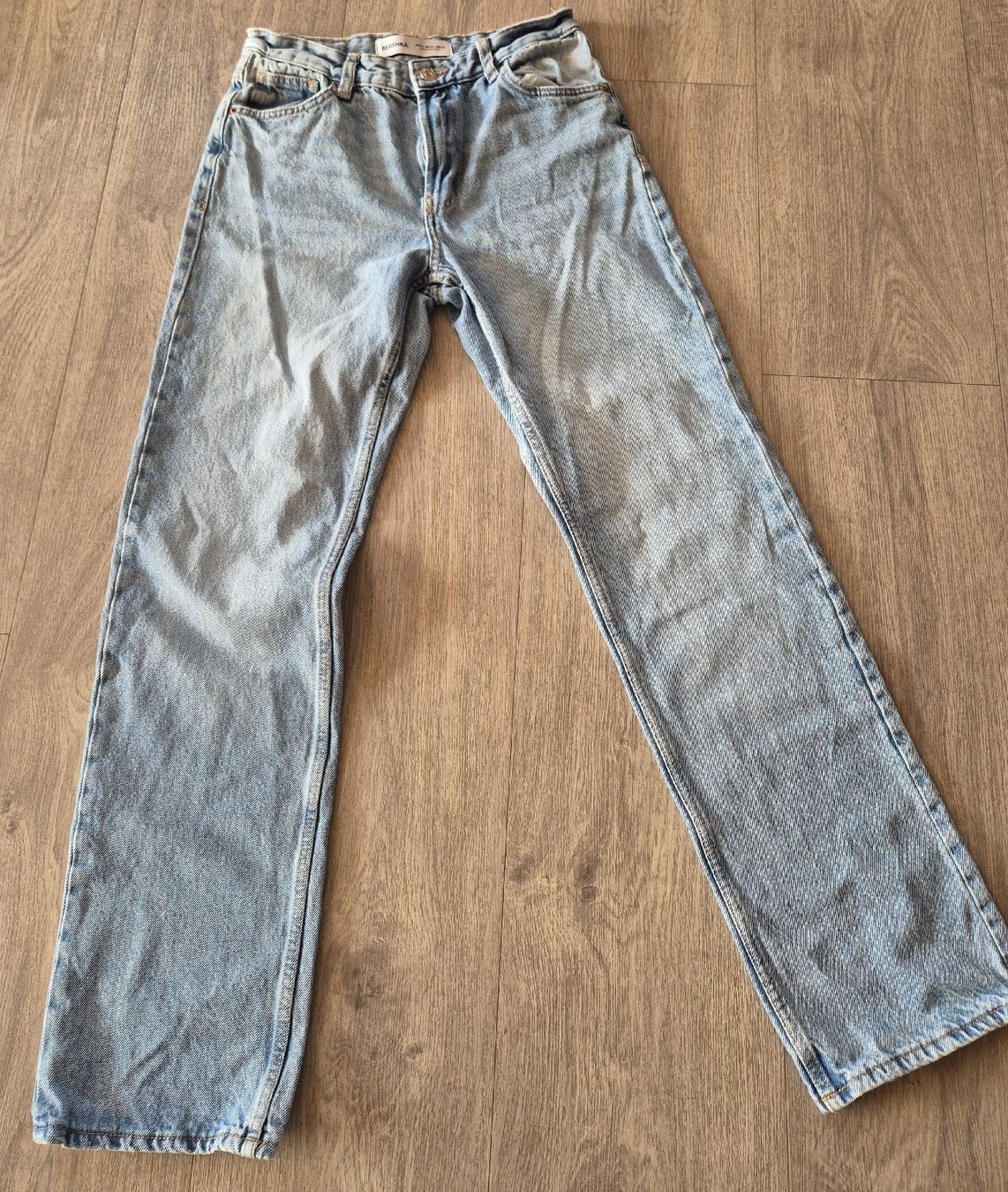 Jeans: Bershka Jeans Gr. 36 – Usato da Seuzach venduto da Sarsura01 1
