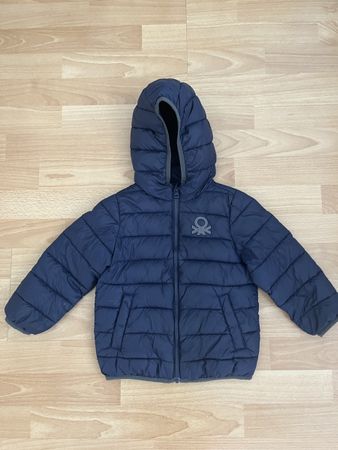 Blaue Uebergangsjacke, Gr. 98, Benetton