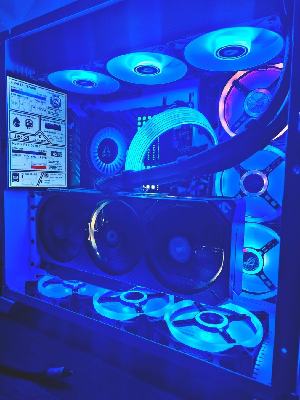 PCs: High End Gaming PC mit RTX 5070TI – D'occasion à Heinrichswil par ben_9ktx 1