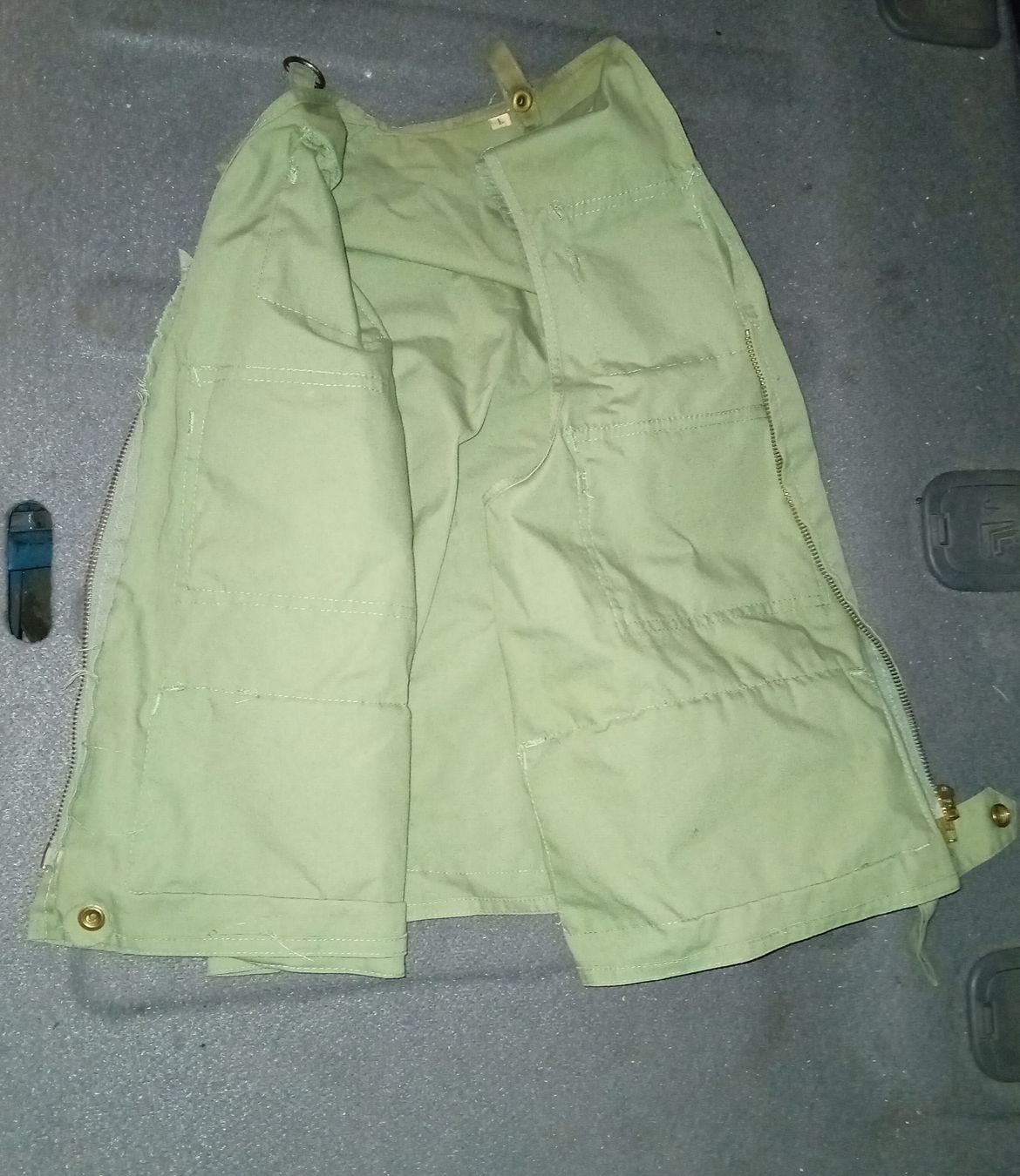 Gilet & Giacche: Angelweste Gilet de Pêche – Usato da Orbe venduto da Papounet04 2