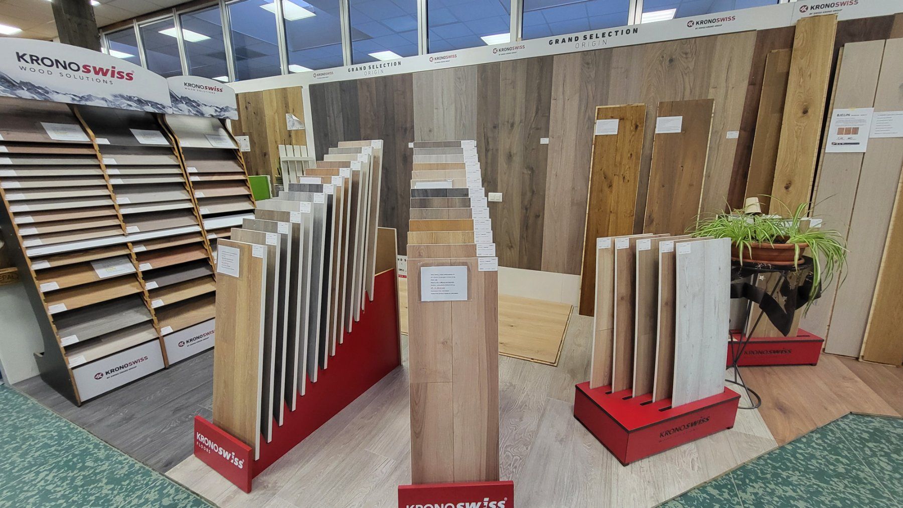 Holzartikel: Parkett Eiche europäisch, 3-Stab Schiffsboden CHF 45.50 m2 – Neu und originalverpackt aus Rothrist von swiss-laminat 3