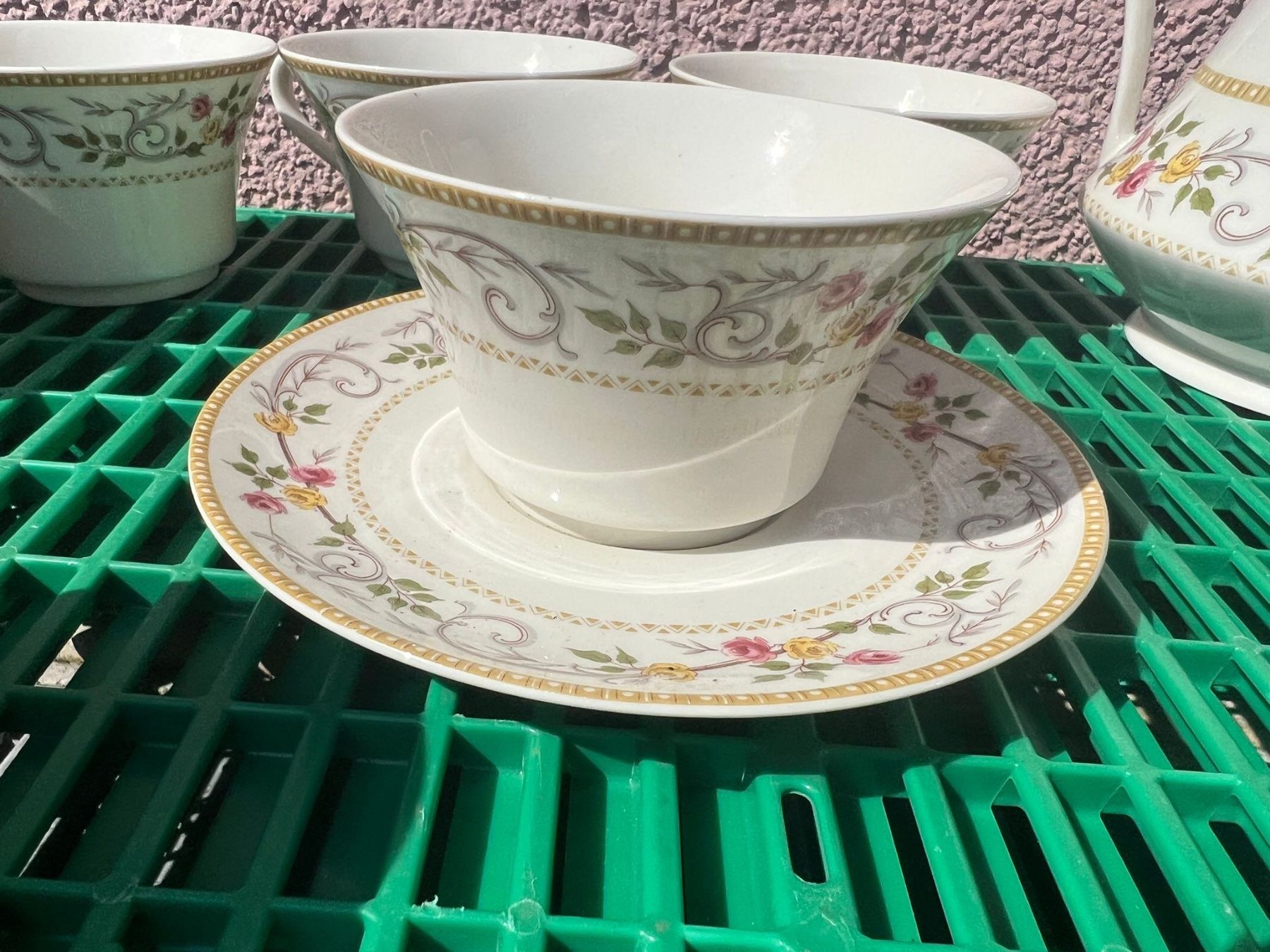 Set di piatti: Kaffee-/Teeservice 15-teilig – Usato da Egg b. Zürich venduto da Brocki_Insel_Egg 5