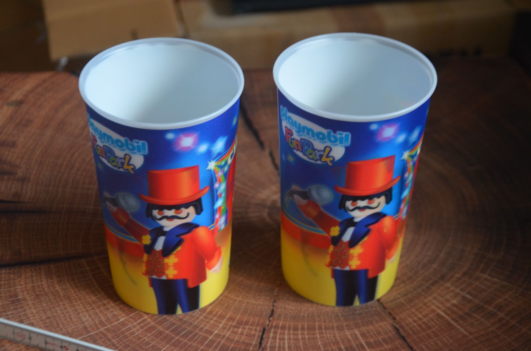 Verres: 2 STUCK PLAYMOBIL VERRES – D'occasion à Chiasso par Dolly015