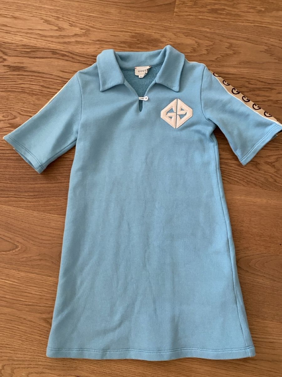 Gucci Robes et jupes: Gucci Kleid hellblau Gr. 128 – D'occasion à Genthod par Tidus04