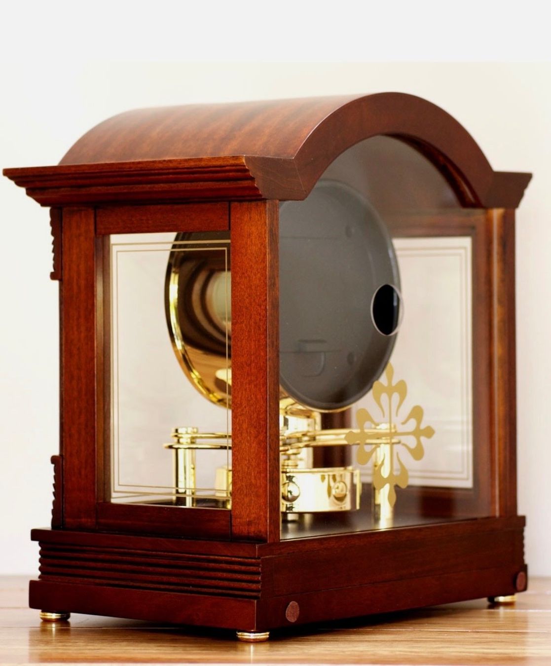 Patek Philippe Orologi da terra & Orologi da parete: Patek Philippe Pendel Showroom Tischuhr – Usato da Wichtrach venduto da bro_ym6v 2