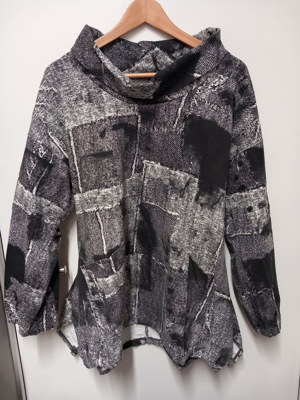 Niederberger Maglioni & Felpe: Niederberger Pullover Gr.T1, toller Schnitt – Usato da Gwatt (Thun) venduto da umwelt-brocki 2